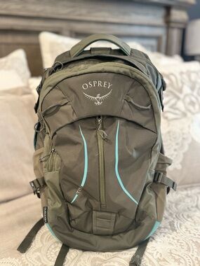 OSPREY Talia 30L Backpack (women’s)